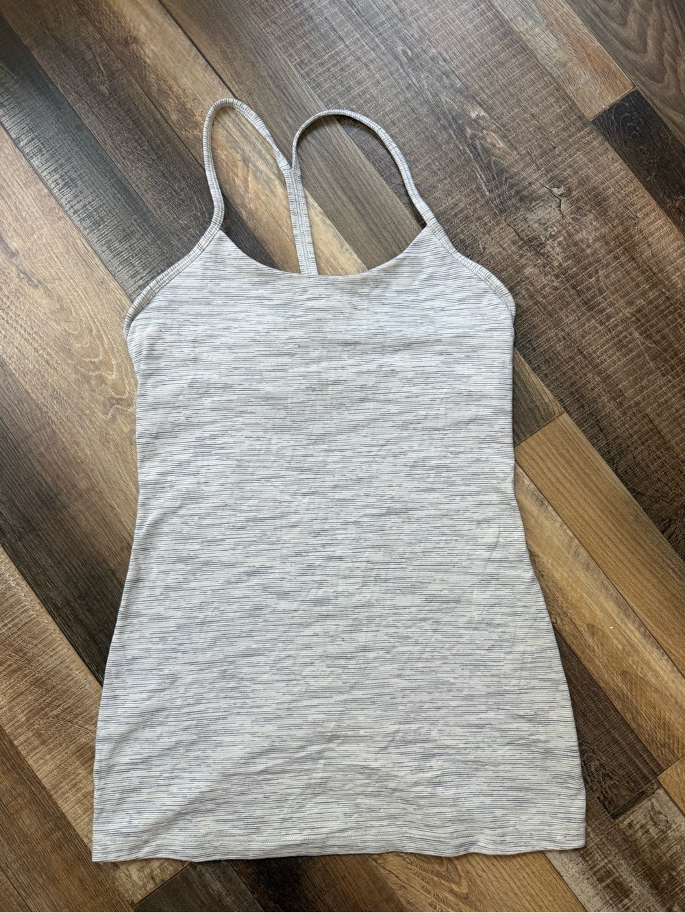 🍋 Lululemon Gray Athletic Tank Size 6